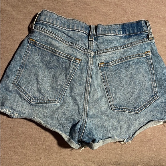 Abercrombie & Fitch Blue Jean Shorts High-Waisted Frayed Hem - Picture 2 of 2
